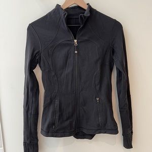 LULULEMON BLACK DEFINE JACKET LUON